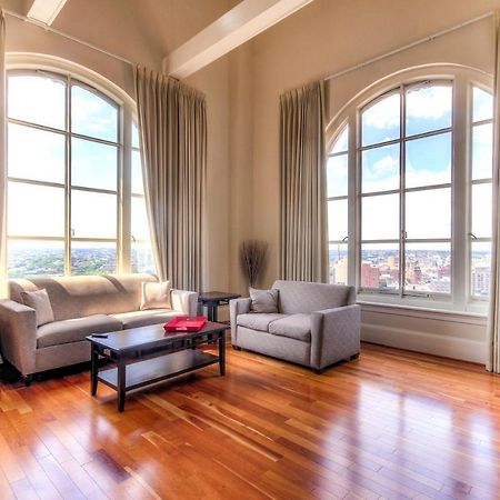 Chase Penthouse At 39 West Baltimore Inner Harbor Convention Center Free Indoor Parking One And Two Bedrooms 외부 사진