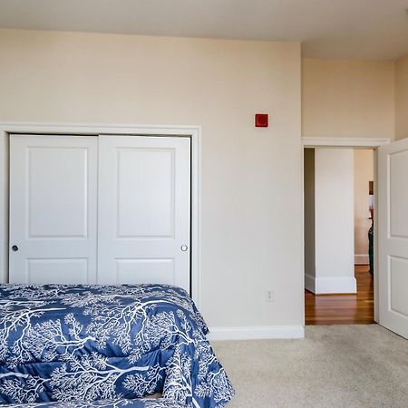 Chase Penthouse At 39 West Baltimore Inner Harbor Convention Center Free Indoor Parking One And Two Bedrooms 외부 사진