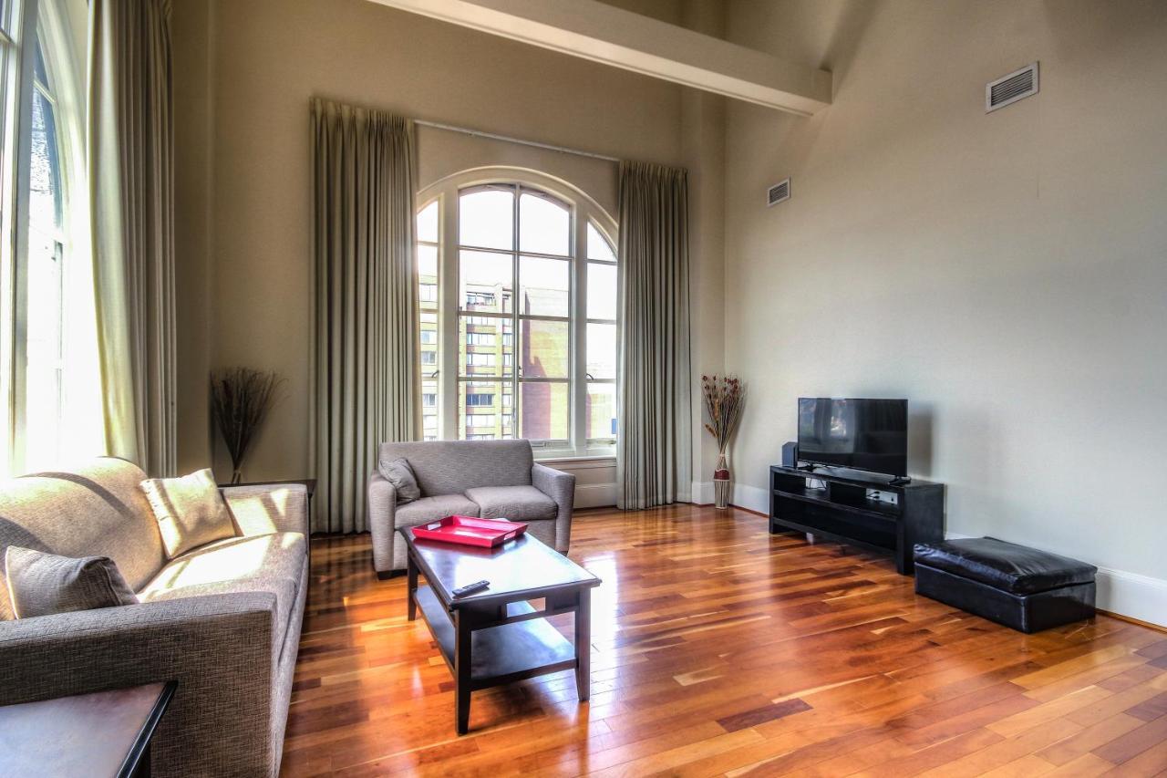 Chase Penthouse At 39 West Baltimore Inner Harbor Convention Center Free Indoor Parking One And Two Bedrooms 외부 사진
